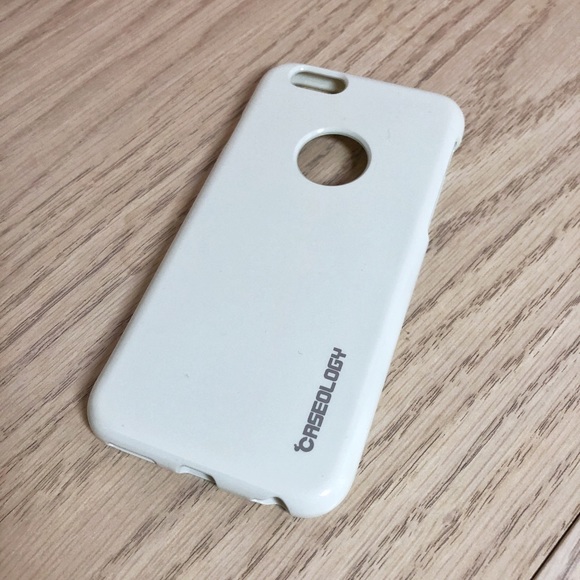 Caseology iPhone 6 Slim Fit Flexible Gel Case - Picture 2 of 2